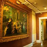 Chateau Connellsville Eclectic Homage Suite