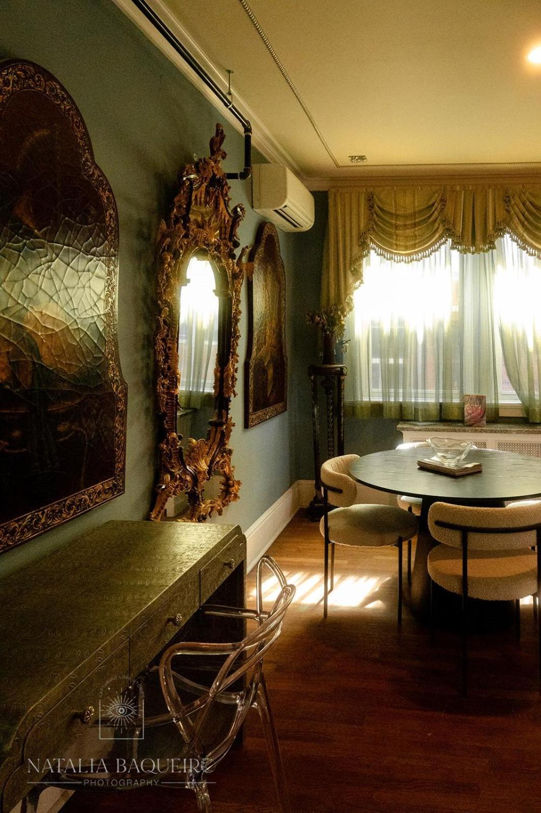 Chateau Eclectic Homage Hotel